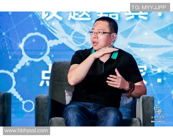 深度对话：黄军在英雄联盟世界中的成长与挑战之路